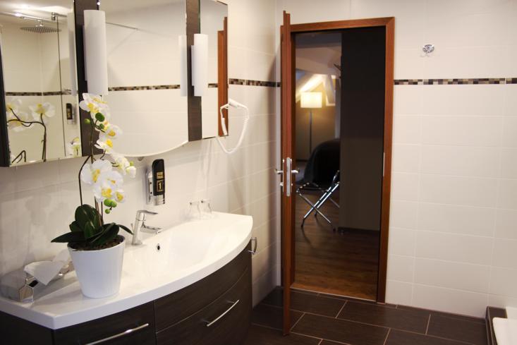 Hotel Promenadenhof Weissensee  Esterno foto