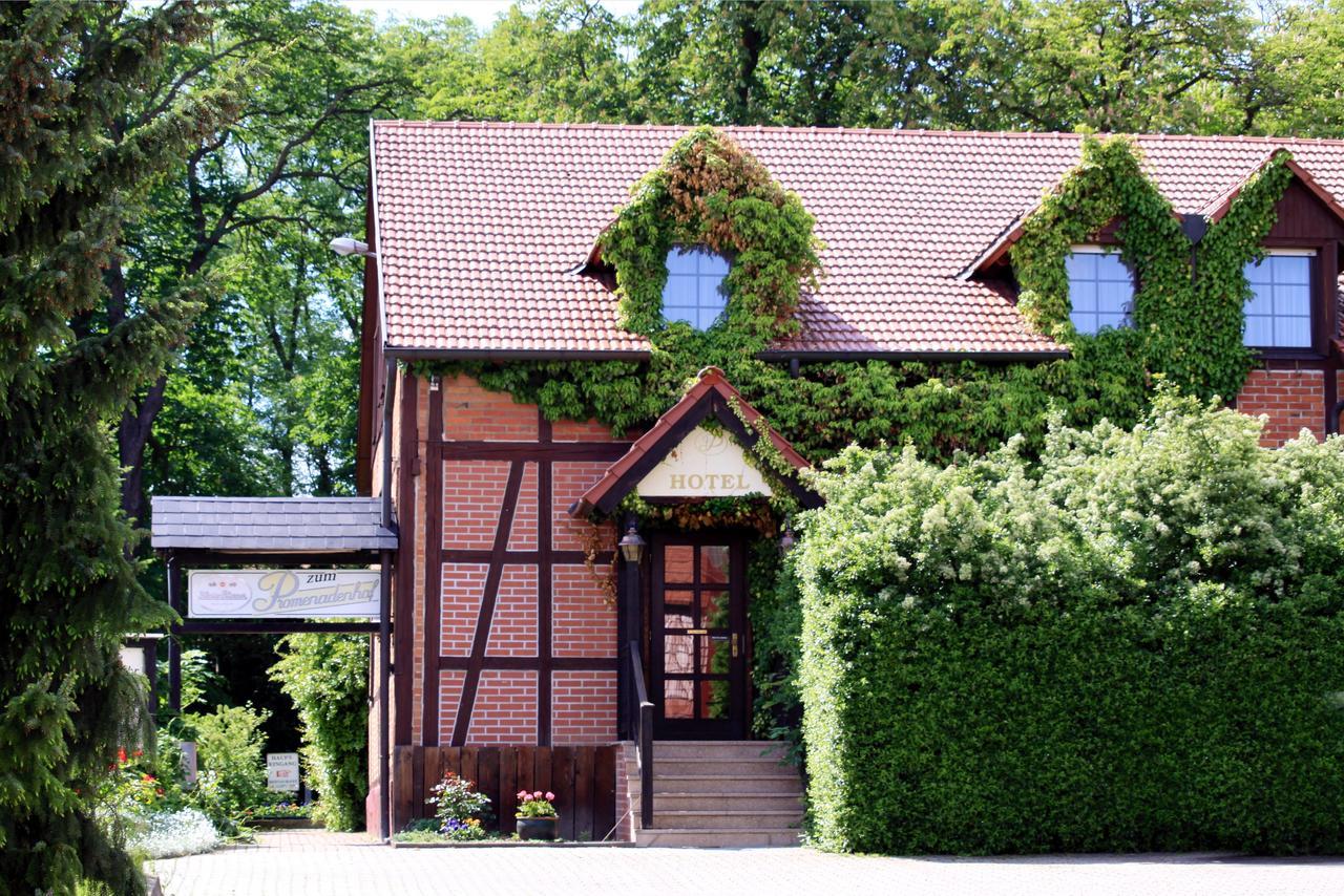 Hotel Promenadenhof Weissensee  Esterno foto