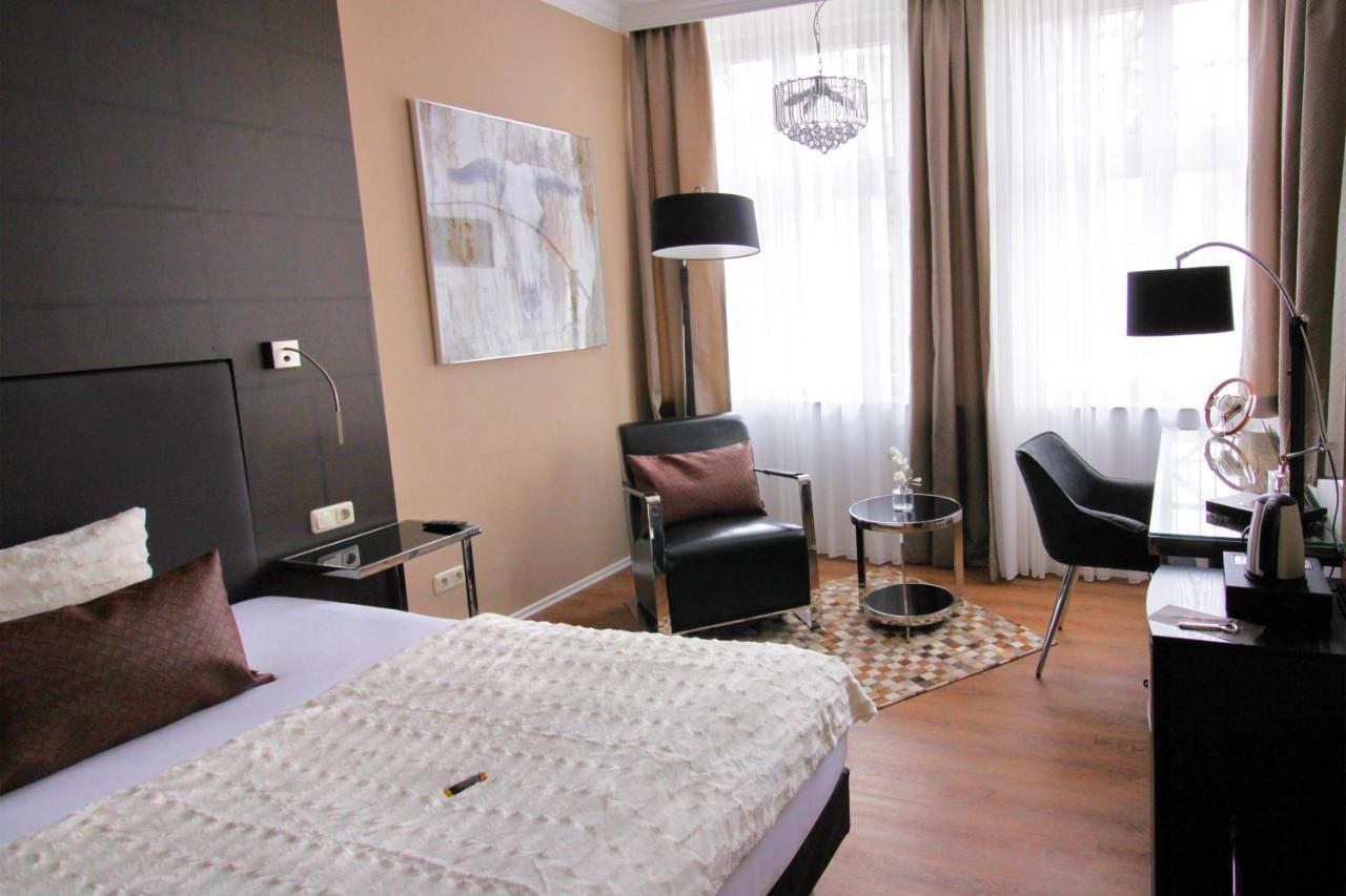 Hotel Promenadenhof Weissensee  Esterno foto